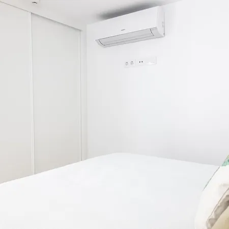 Apartment Villalobos By Time *